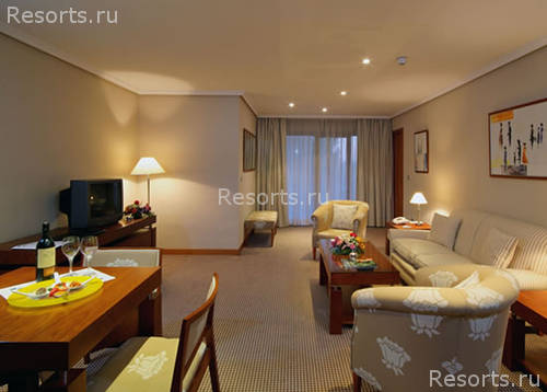Tryp Alameda Aeropuerto 6